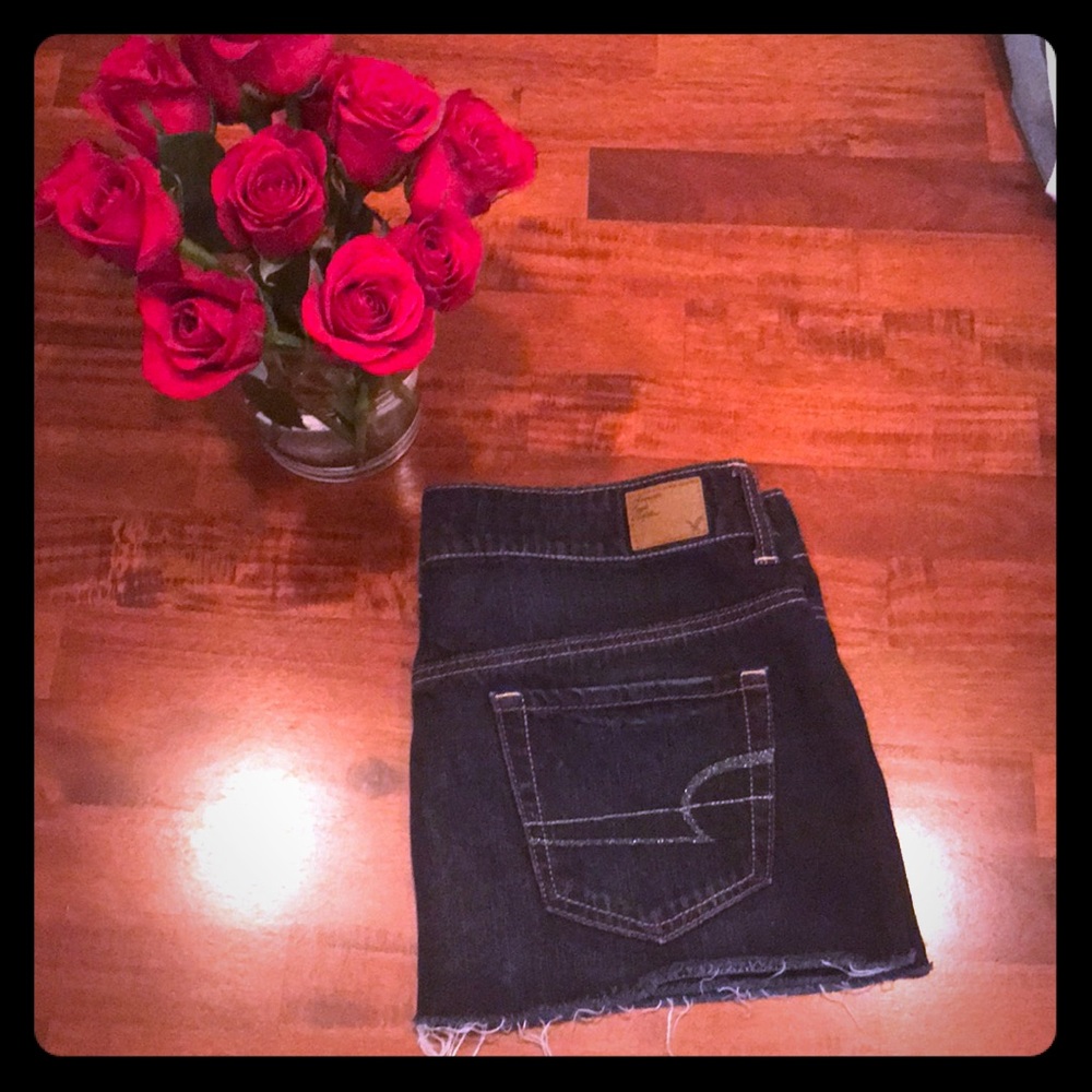 Adorable denim skirt for American eagle